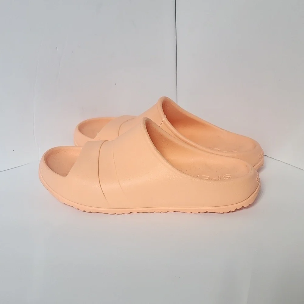 Sperry slip floats